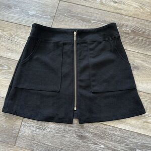 💝super cute black mini skirt. Excellent condition. Stretch